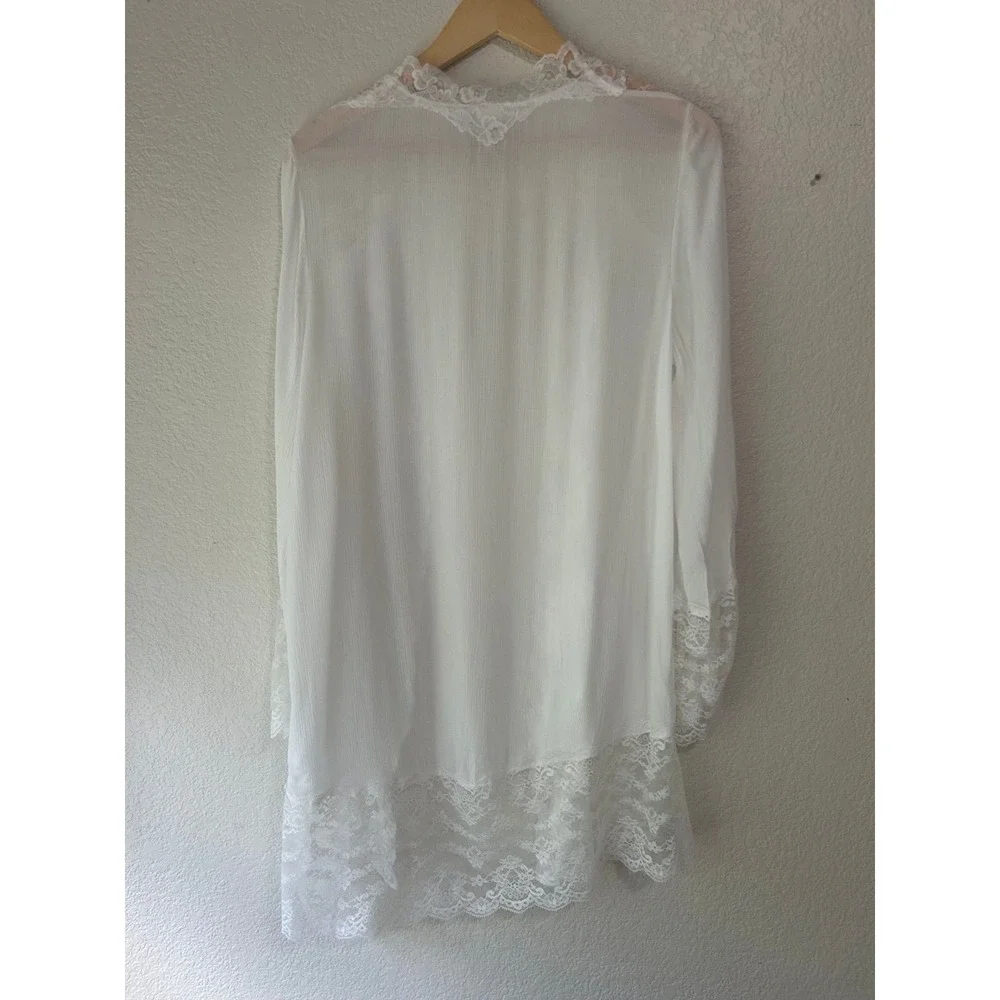 In Bloom by Jonquil White Lace Robe | Bridal Honeymoon Layer